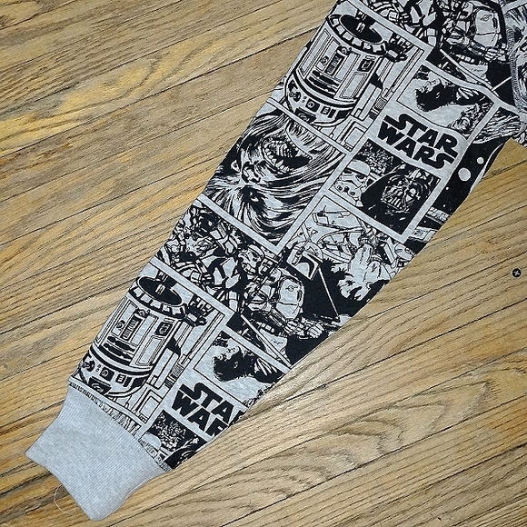 Star Wars zipper hoodie sweat shirt. - Picture 4 of 11